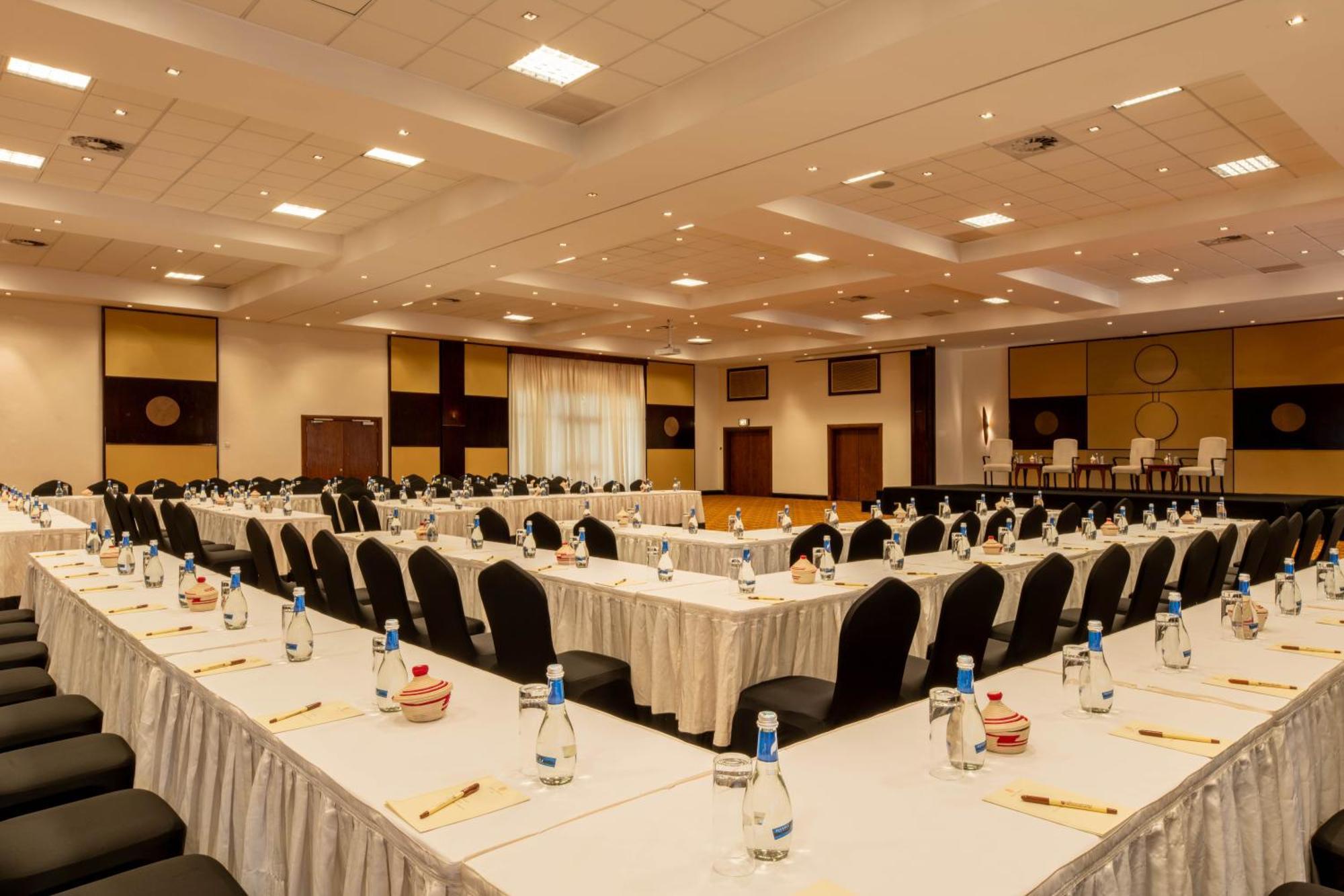 Kigali Serena Hotel Exterior foto